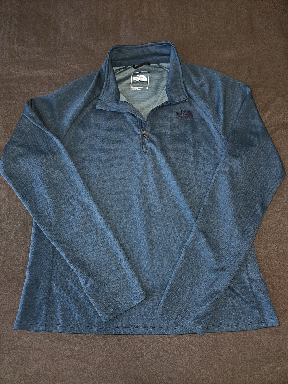 The North Face Women's Blue Lightweight Quarter Zip Pullover